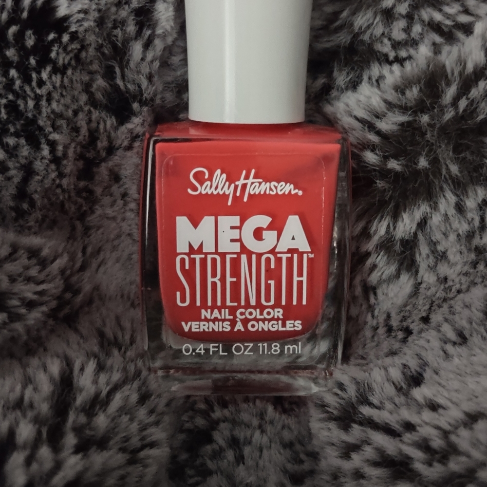 Sally Hansen Mega Strength